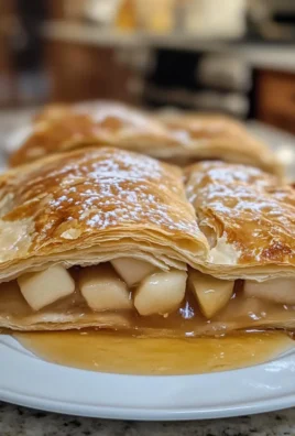 Irresistible Flaky Puff Pastry Apple Strudel